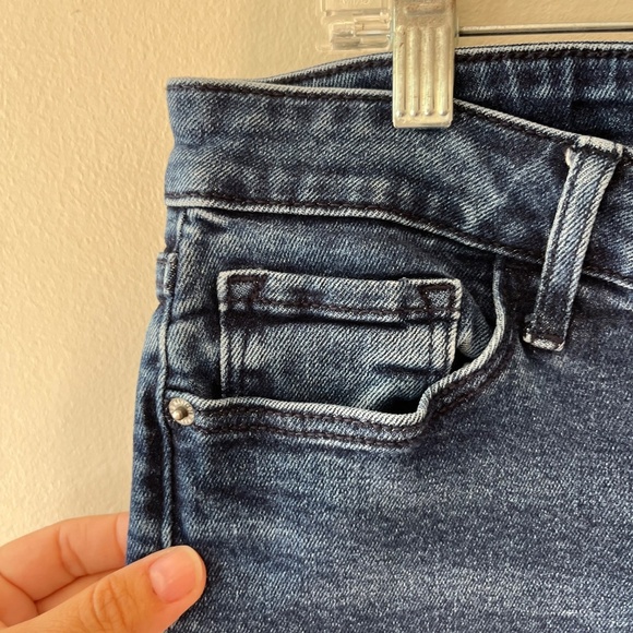 Old Navy Sz 16 Mid Rise Rockstar Super Skinny Distressed Jeans Stretch Pants - Picture 5 of 9